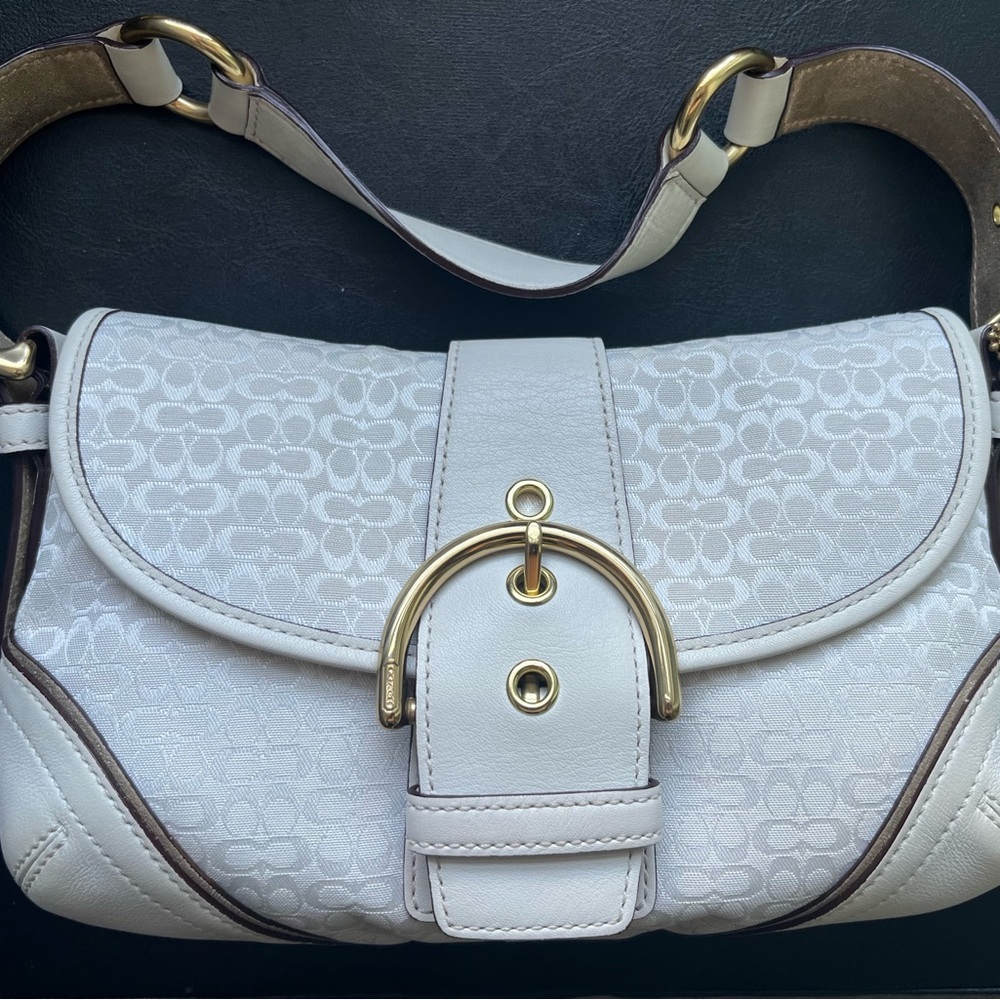 SoHo Coach Shoulder Bag Authentic